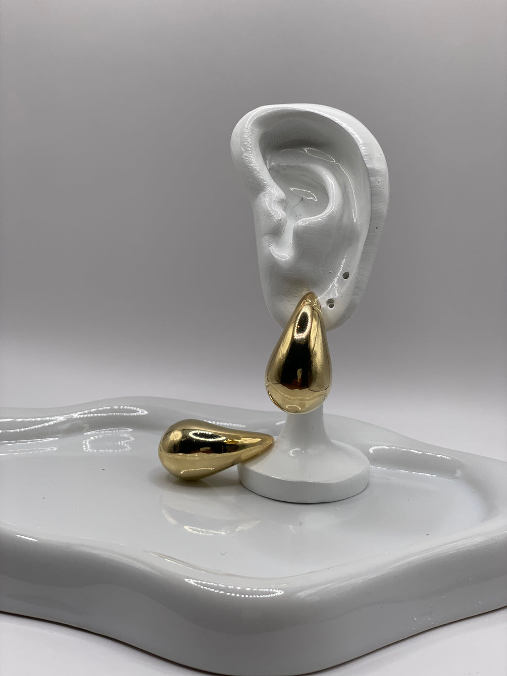 AMBRE DROP EARRINGS GOLD