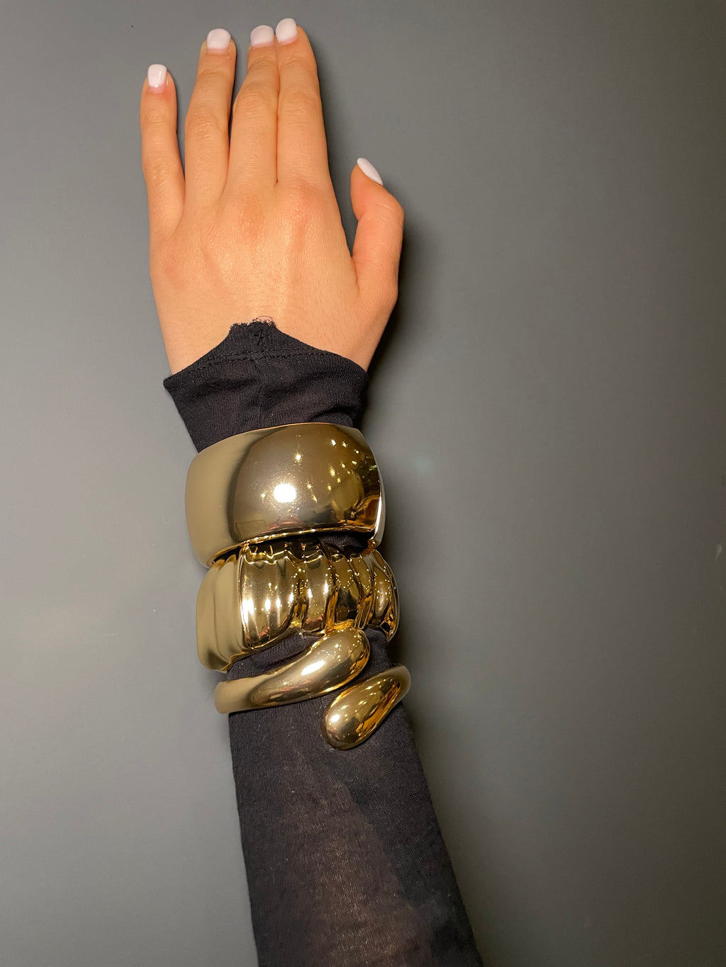 KARO BRACELET ⎮ Bold Minimal Gold Cuff