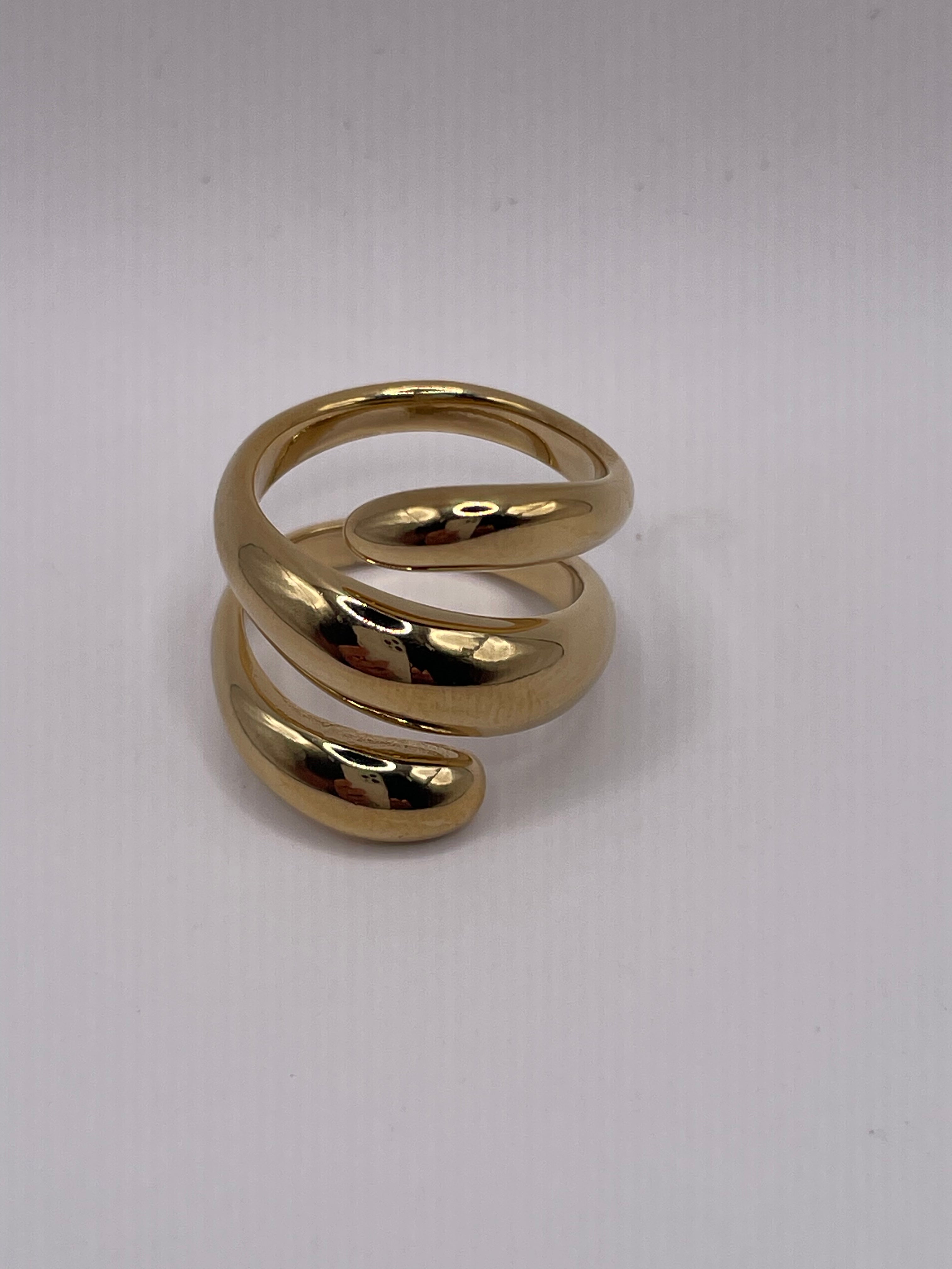 SHANA RING ⎮ Gold Spiral Elegance
