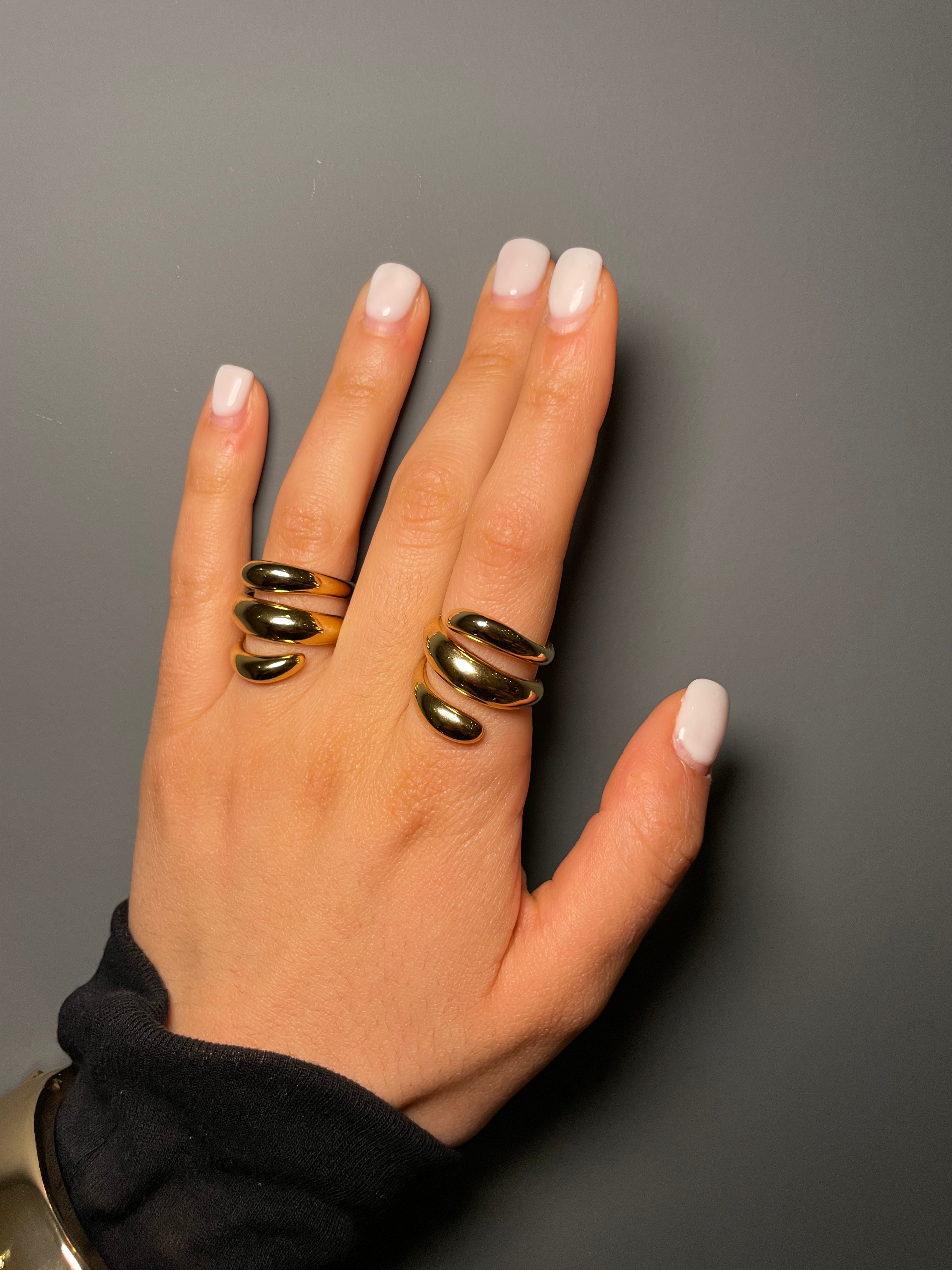 SHANA RING ⎮ Gold Spiral Elegance